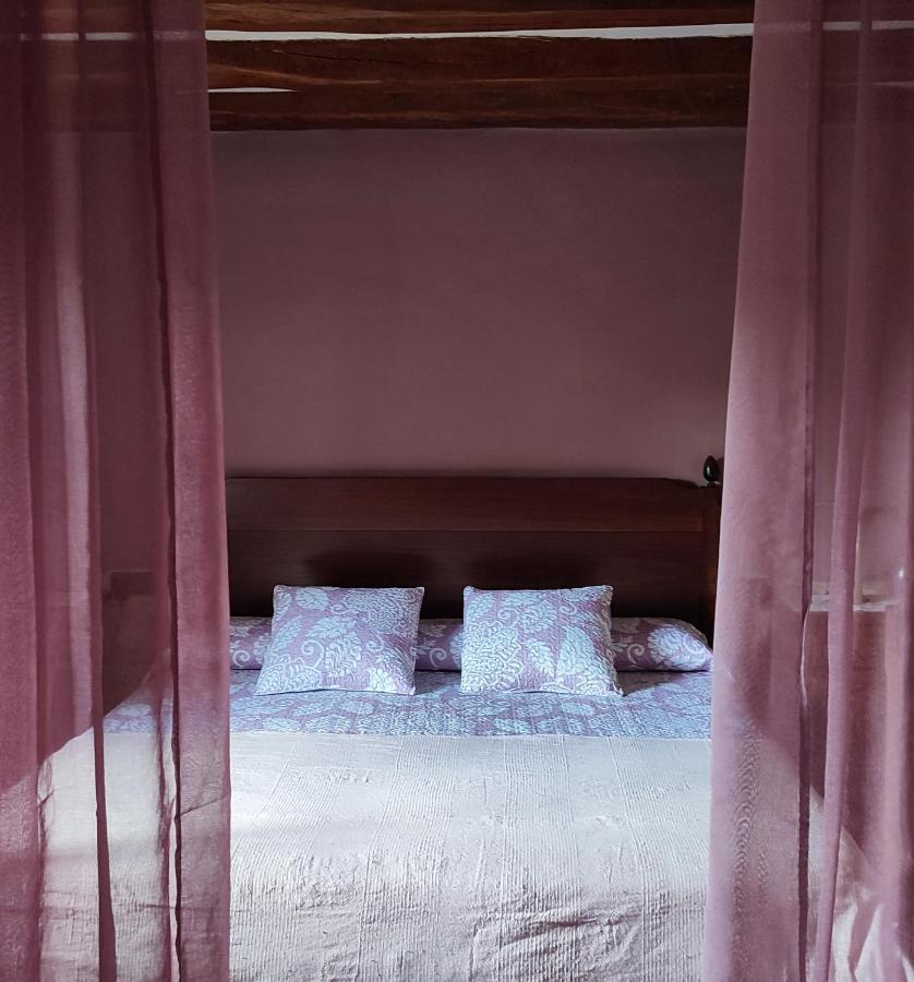 Bed and Breakfast Cal Ros Calonge de Segarra Exterior foto