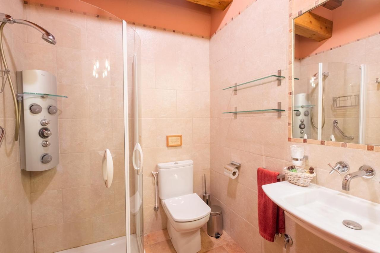 Bed and Breakfast Cal Ros Calonge de Segarra Exterior foto
