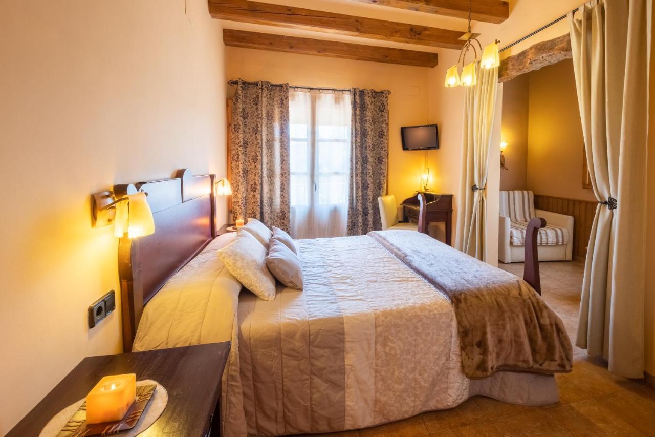 Bed and Breakfast Cal Ros Calonge de Segarra Exterior foto