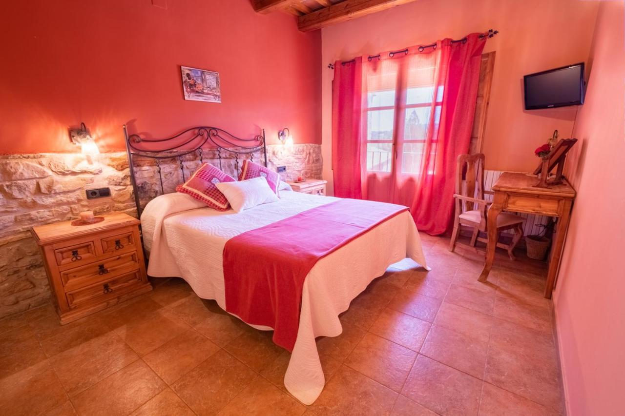 Bed and Breakfast Cal Ros Calonge de Segarra Exterior foto